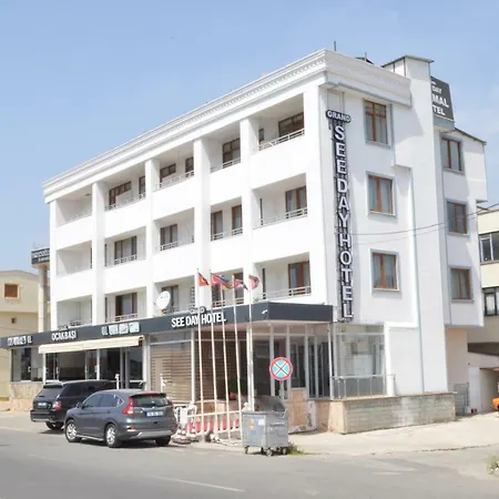 Grand Day Hotel